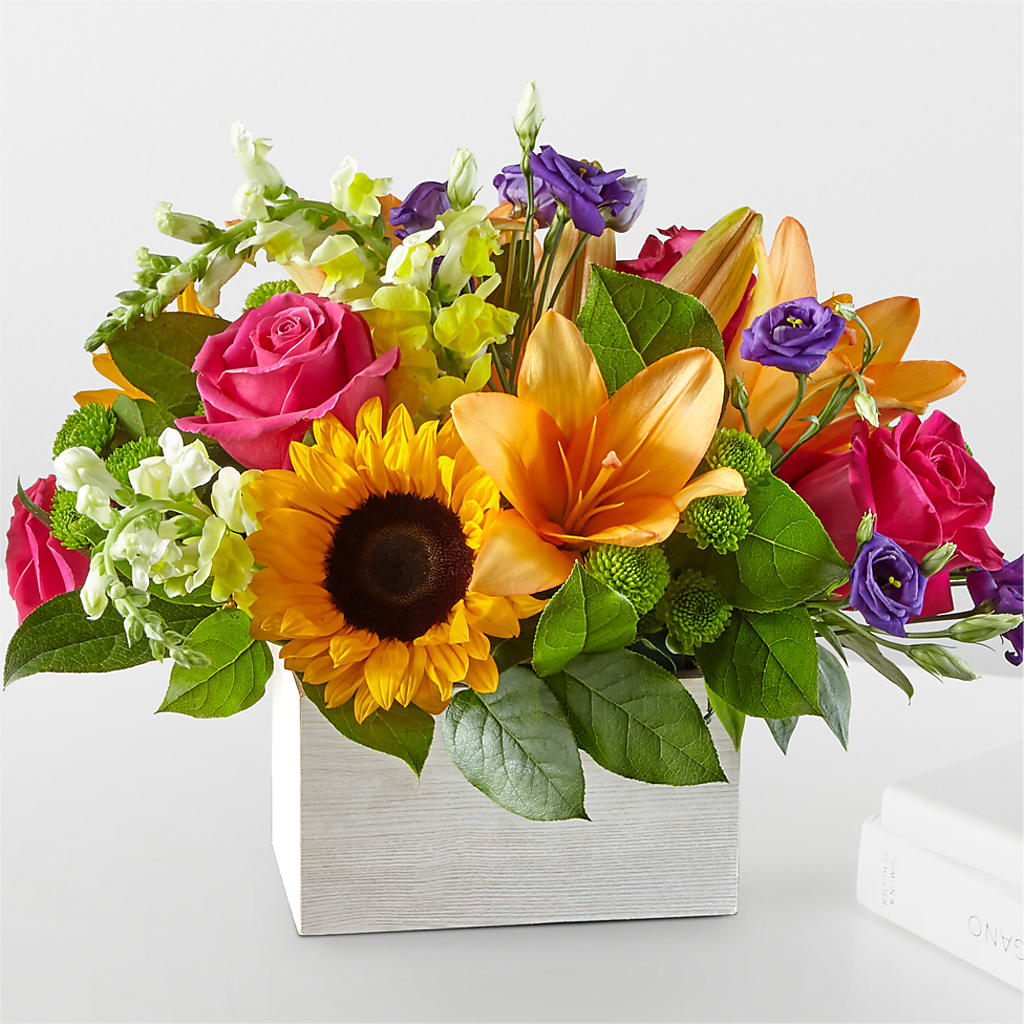 Best Day Box Bouquet – Affordableflowerdelivery.com, Tontitown AR