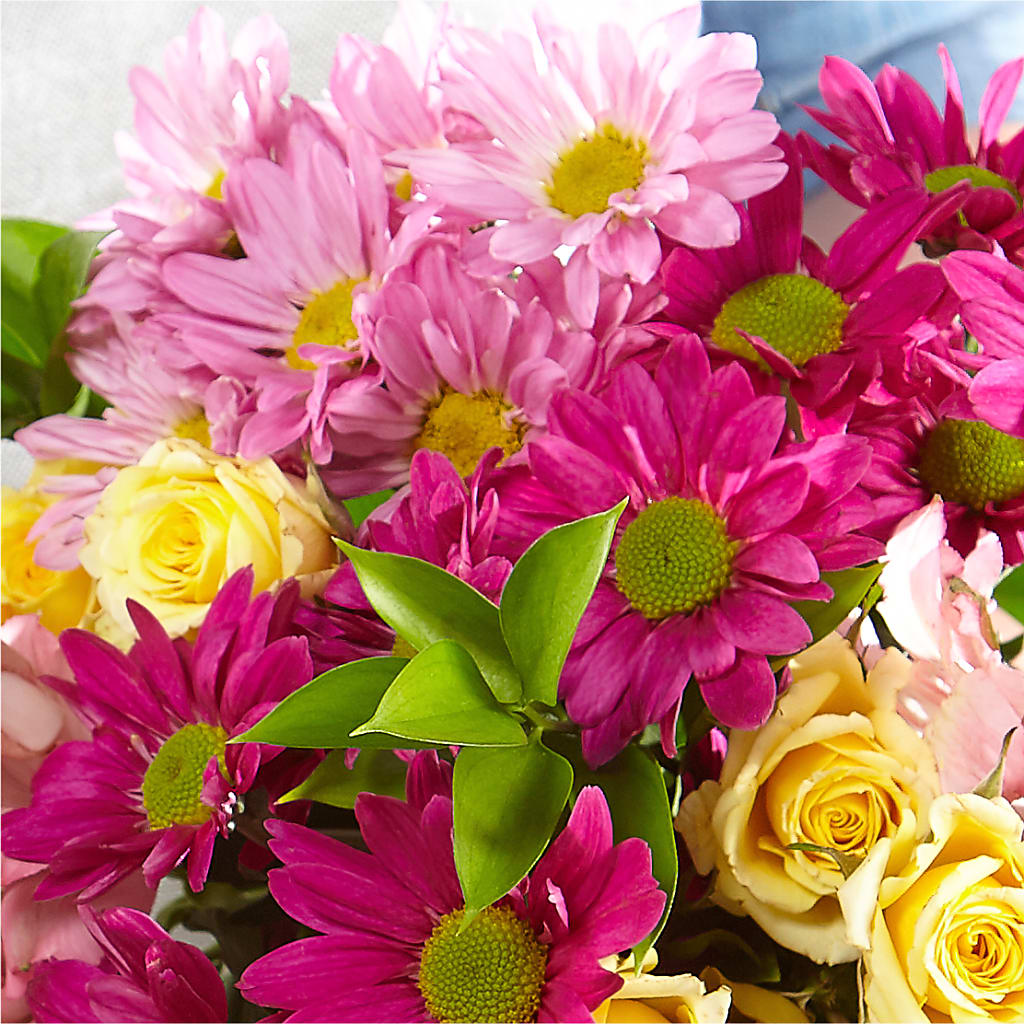 Florist Original Mixed Bouquet – Affordableflowerdelivery.com, Tontitown AR