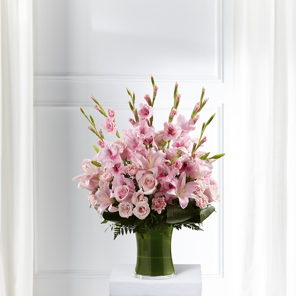 Lovely Tribute Bouquet – Affordableflowerdelivery.com, Tontitown AR