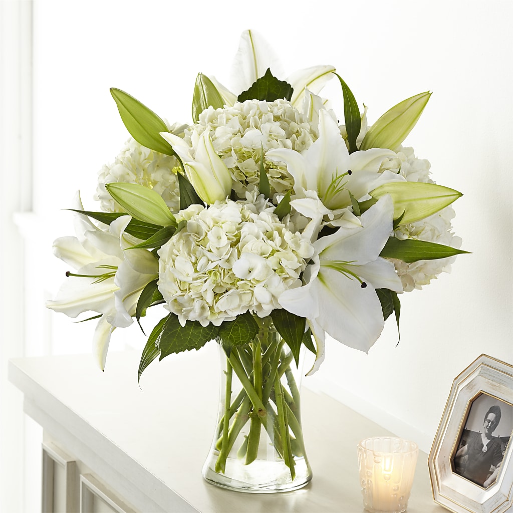 Compassionate Lily Bouquet – Affordableflowerdelivery.com, Tontitown AR