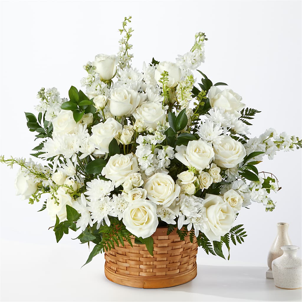 Heartfelt Condolences Arrangement – Affordableflowerdelivery.com, Tontitown AR