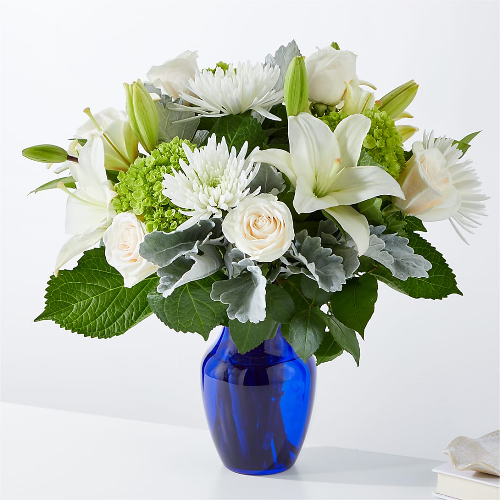 Snowy Dreams Bouquet – Affordableflowerdelivery.com, Tontitown AR