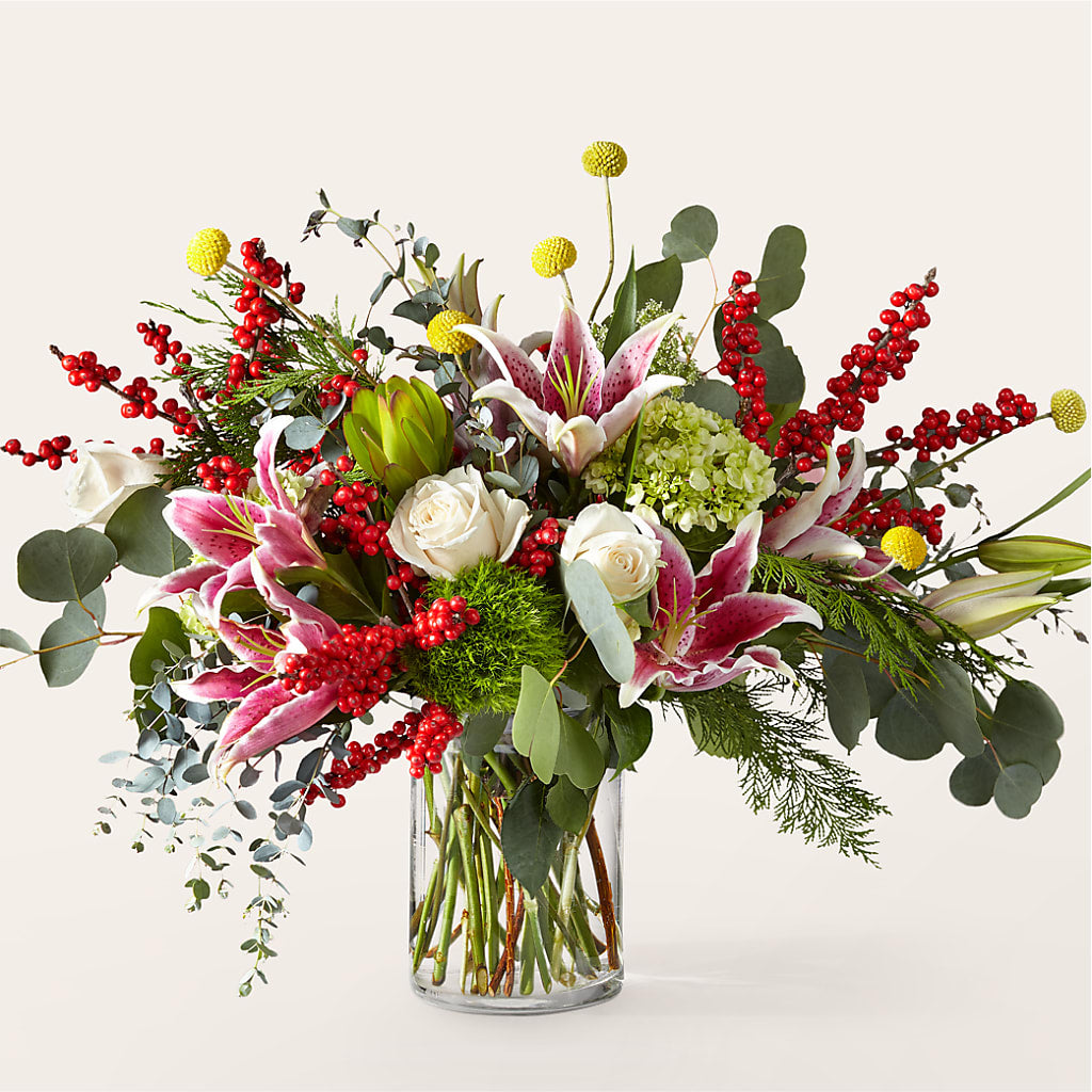 Berry & Bright Bouquet – Affordableflowerdelivery.com, Tontitown AR