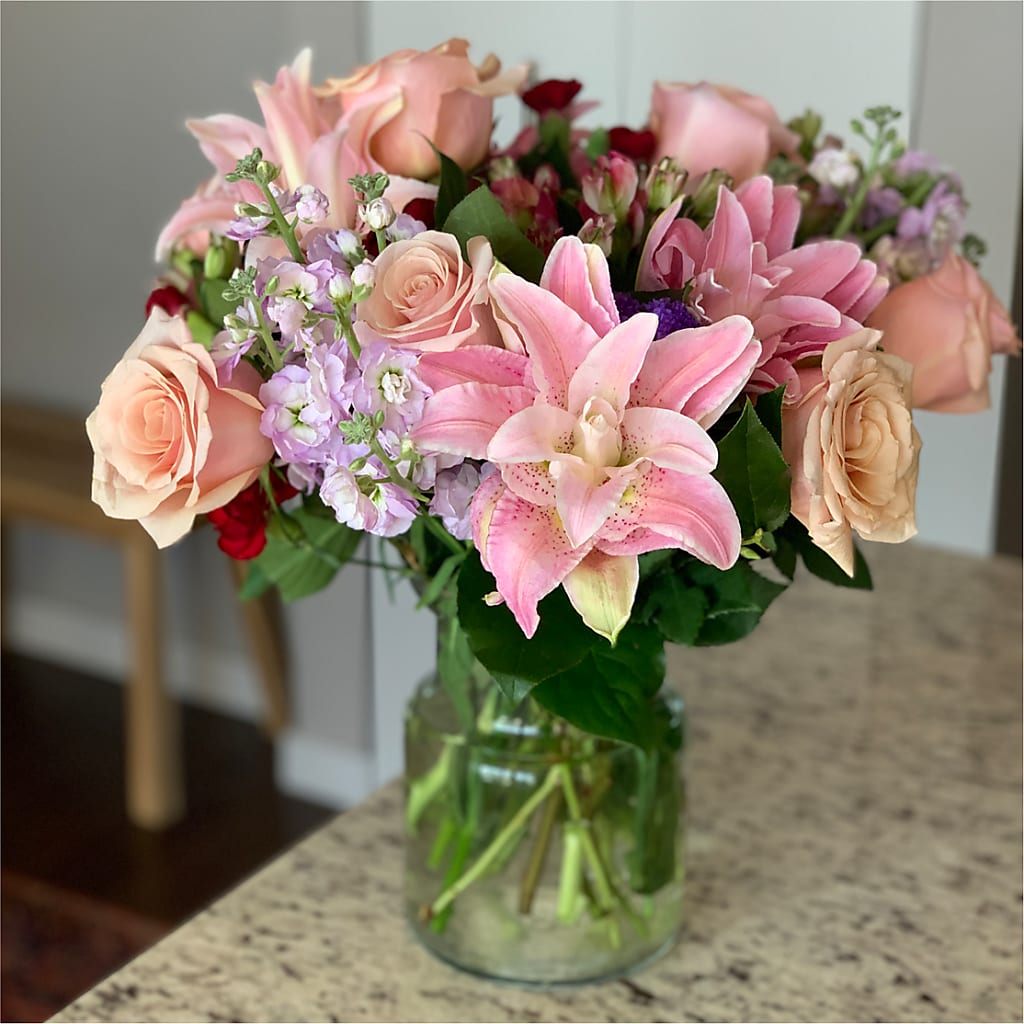 Romantique Bouquet –  Affordableflowerdelivery.com, Tontitown AR