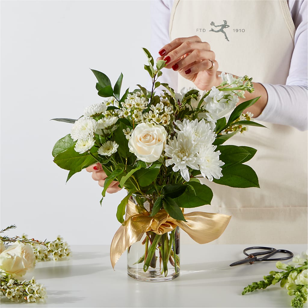 New Beginnings – A Florist Original –  Affordableflowerdelivery.com, Tontitown AR