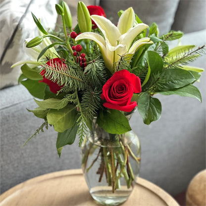 Sparkling Snowflakes Bouquet –  Affordableflowerdelivery.com, Tontitown AR