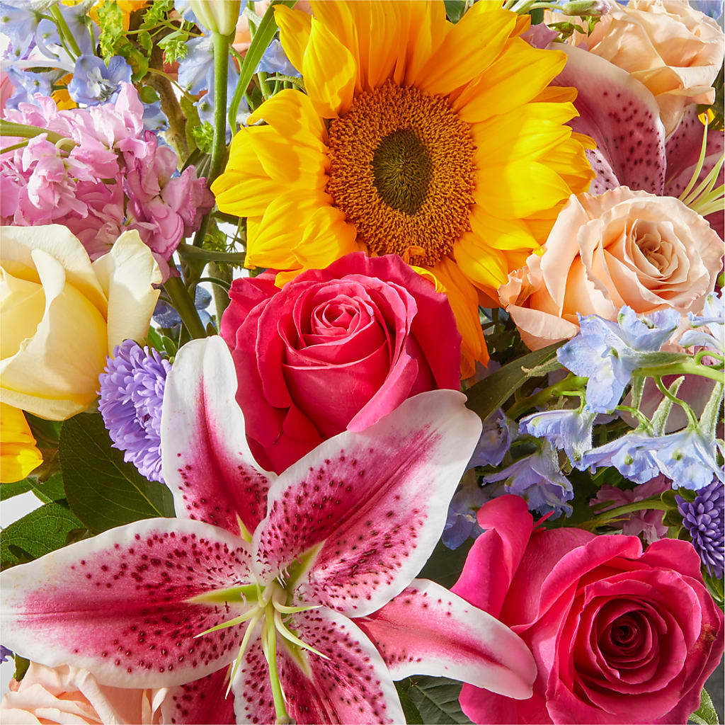 Dreamy Meadows Bouquet –  Affordableflowerdelivery.com, Tontitown AR