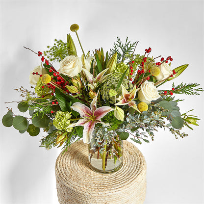 Berry & Bright Bouquet –  Affordableflowerdelivery.com, Tontitown AR
