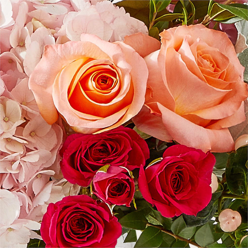 Glitz & Glam Bouquet –  Affordableflowerdelivery.com, Tontitown AR