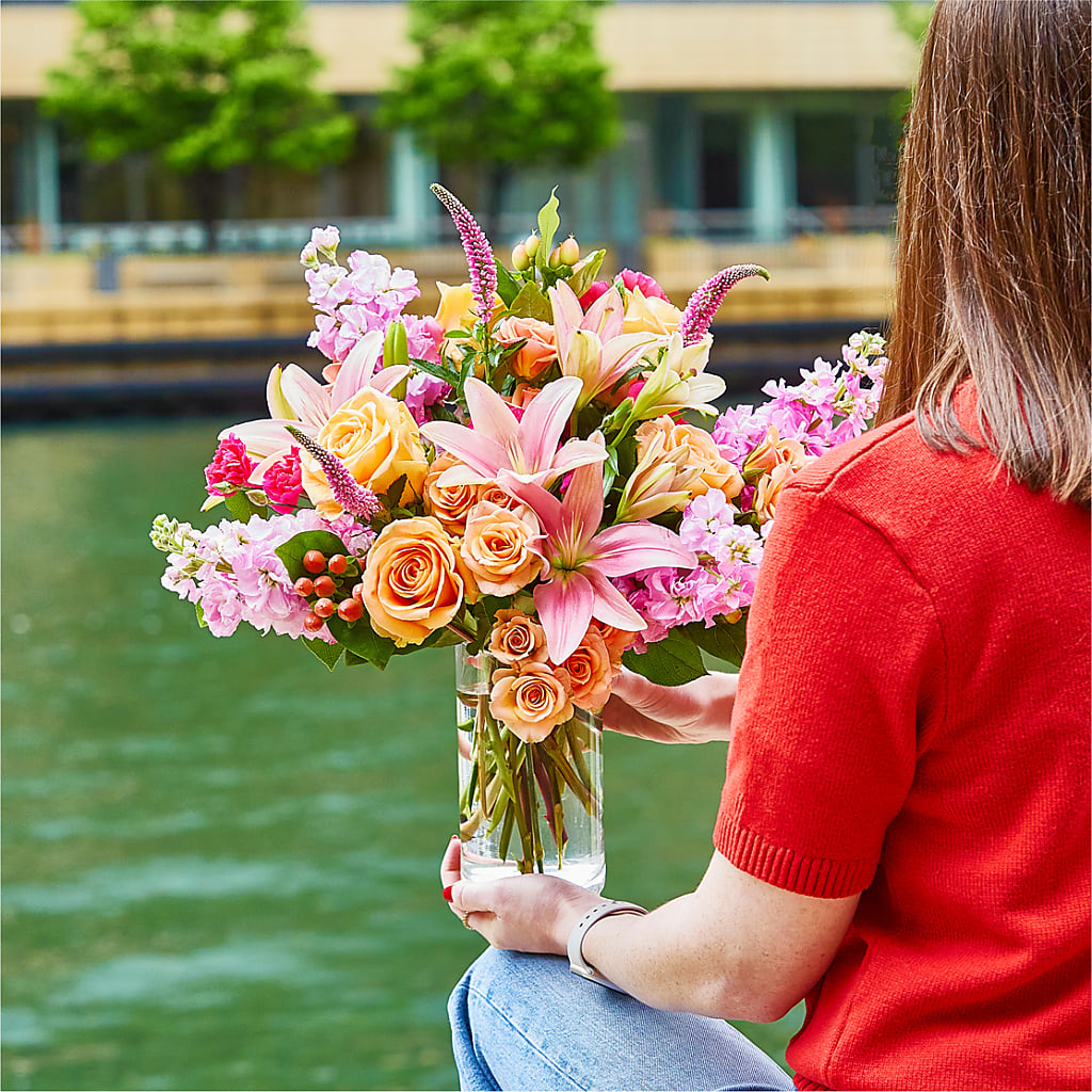 Bisous Bouquet –  Affordableflowerdelivery.com, Tontitown AR